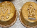 Medaila Panny Márie v tvare torty